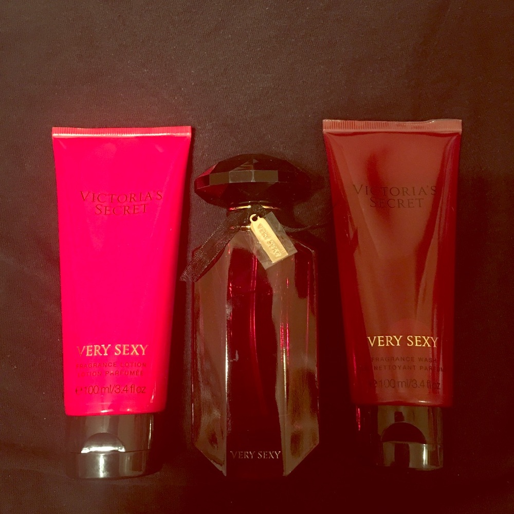 Victoria secret very sexy bundle